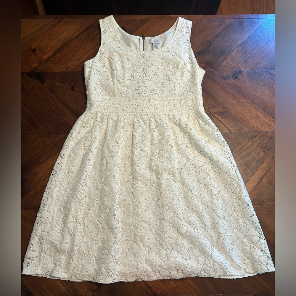 Lace dress